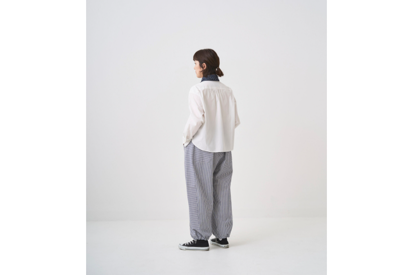 somewearclothig後ろ姿